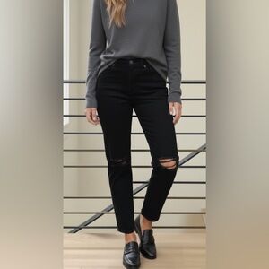 NWT Current/Elliott $208 Onyx Boyfriend Jean. Size 24